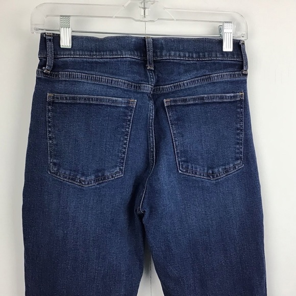 GAP Denim Girlfriend Dark Indigo Mid-Rise Tapered Leg Denim Jeans 0/25 - Picture 5 of 8